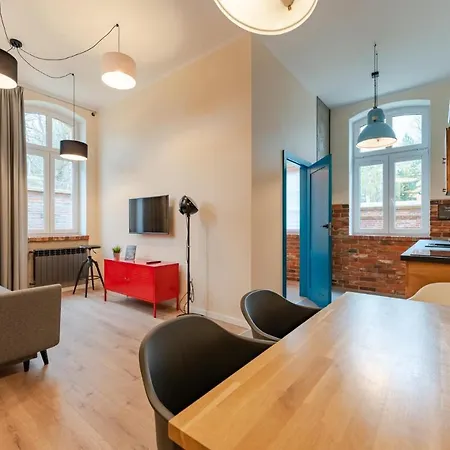 Foto Loft - Vinci - Z Prywatnym Monitorowanym Parkingiem - Space Jelenia Góra