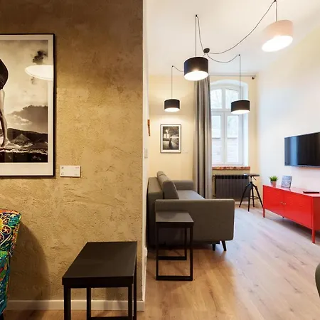 Foto Loft - Vinci - Z Prywatnym Monitorowanym Parkingiem - Space Lejlighed