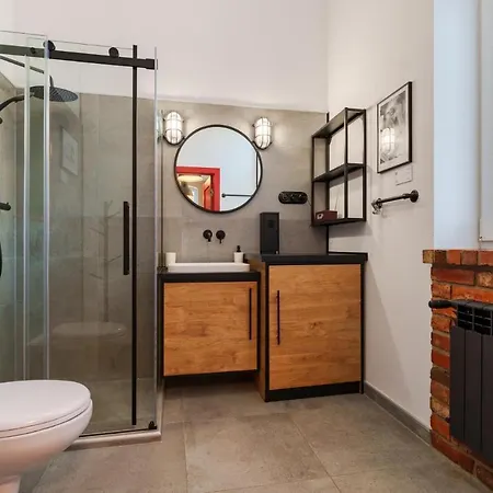 Foto Loft - Vinci - Z Prywatnym Monitorowanym Parkingiem - Space Lejlighed